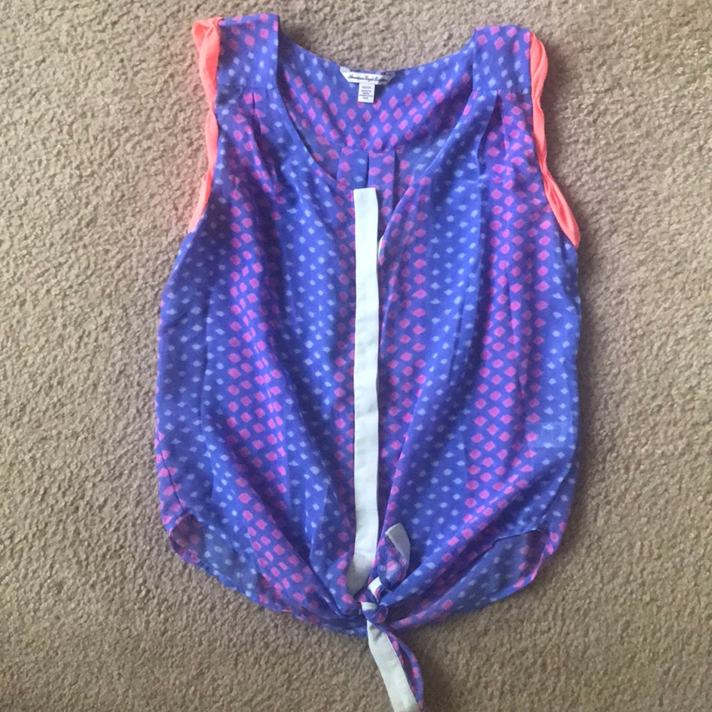American Eagle xs button down tank, ties at bottom